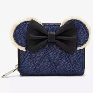 LOUNGEFLY DISNEY MINNIE MOUSE DENIM QUILTED ZIP WALLET NWT